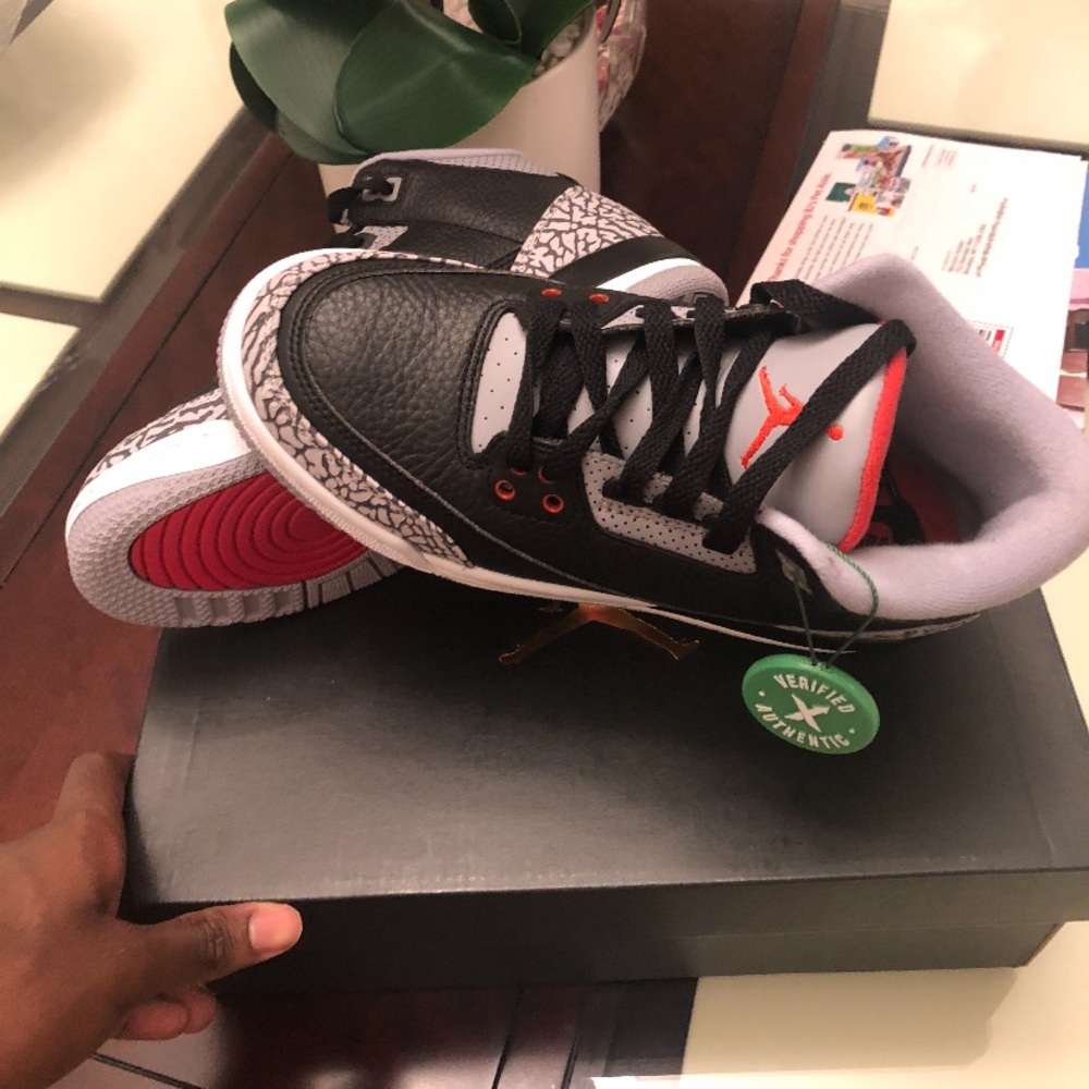 Air Jordan 3 retro Black Cement (2018)